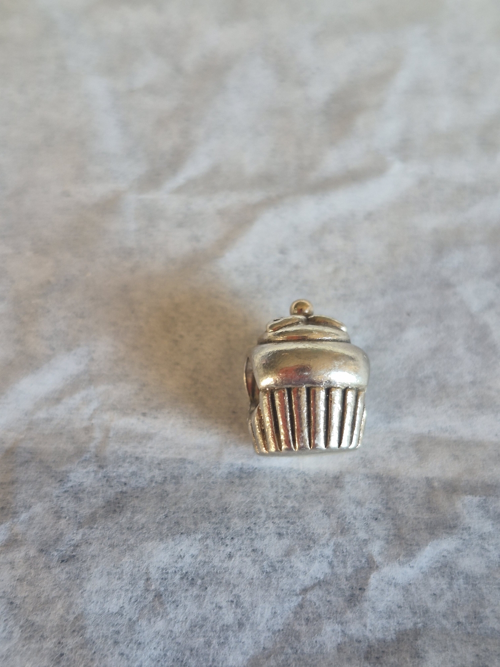 Pandora Silver Cupcake Charm - Silver